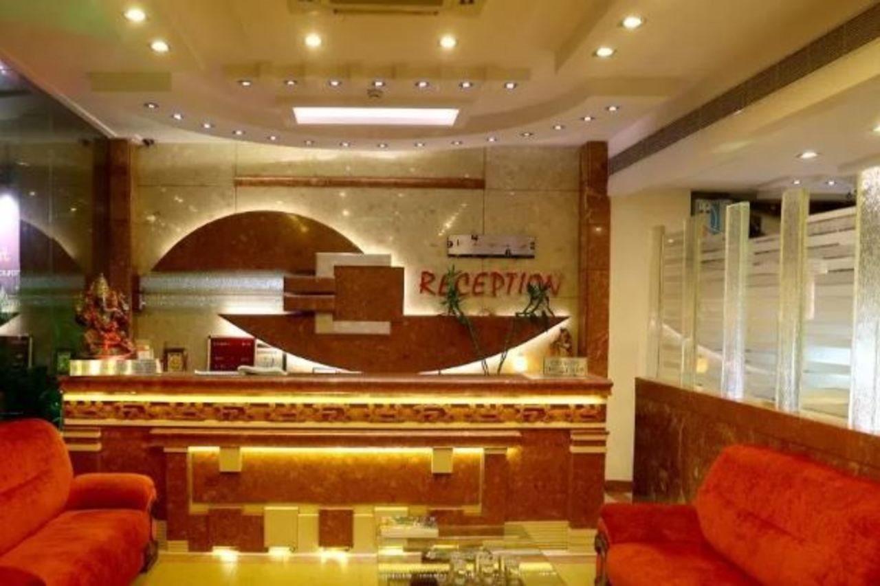 Taj Inn Hotel Agra  Exterior photo