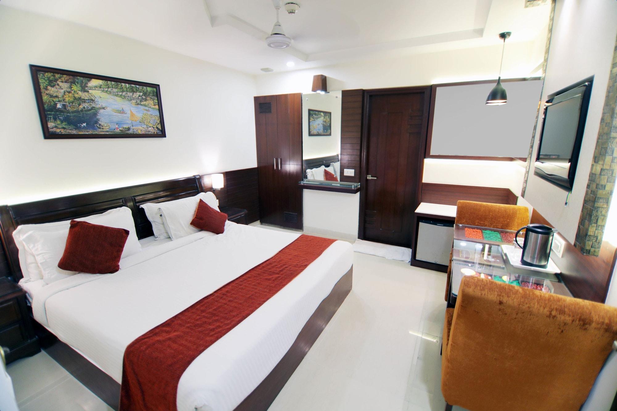 Taj Inn Hotel Agra  Exterior photo