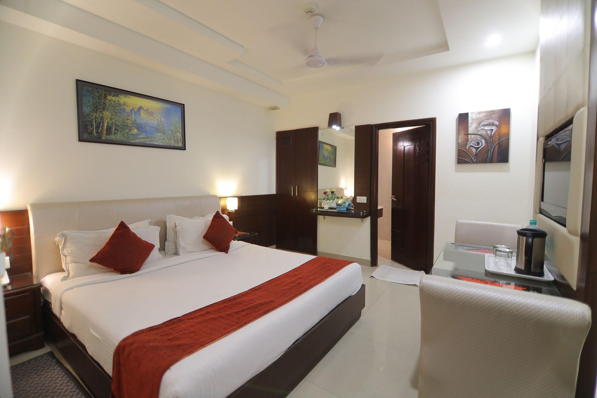 Taj Inn Hotel Agra  Exterior photo