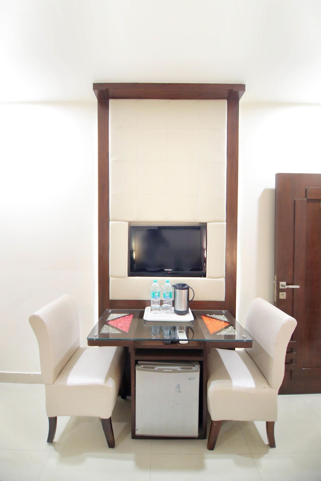 Taj Inn Hotel Agra  Exterior photo