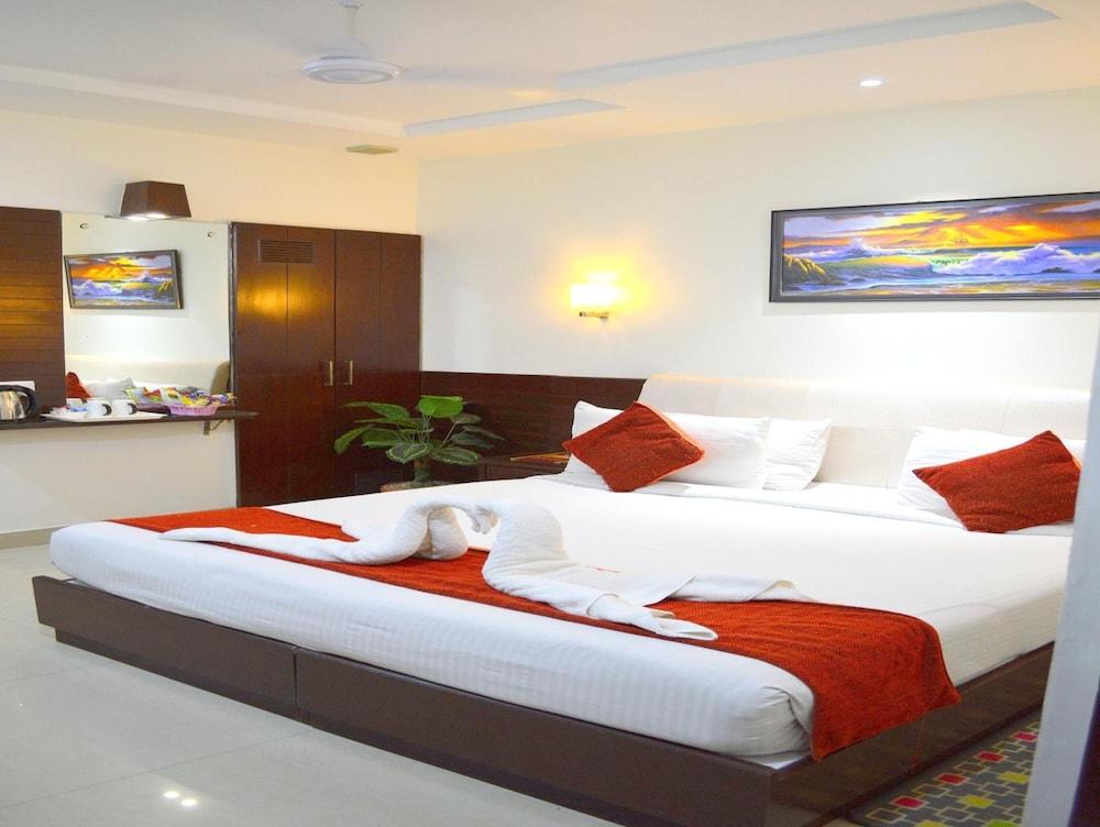 Taj Inn Hotel Agra  Exterior photo