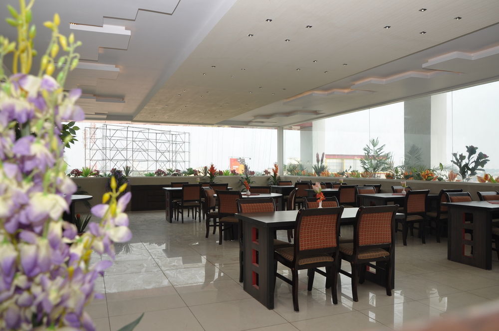 Taj Inn Hotel Agra  Exterior photo